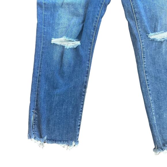 Levi's High Rise Straight Cropped Jeans - Soft - NEW- Size 34 - Picture 2 of 6